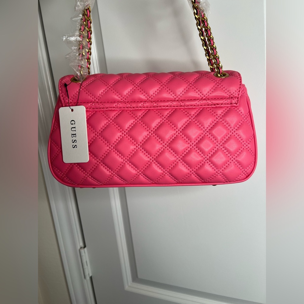 Guess Pink Guilly Quilted Shoulder Bag - Picture 3 of 6